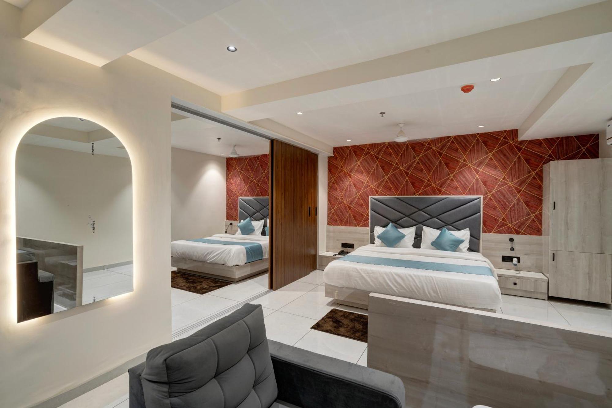Hotel Shrimad Villa Gandhinagar Extérieur photo