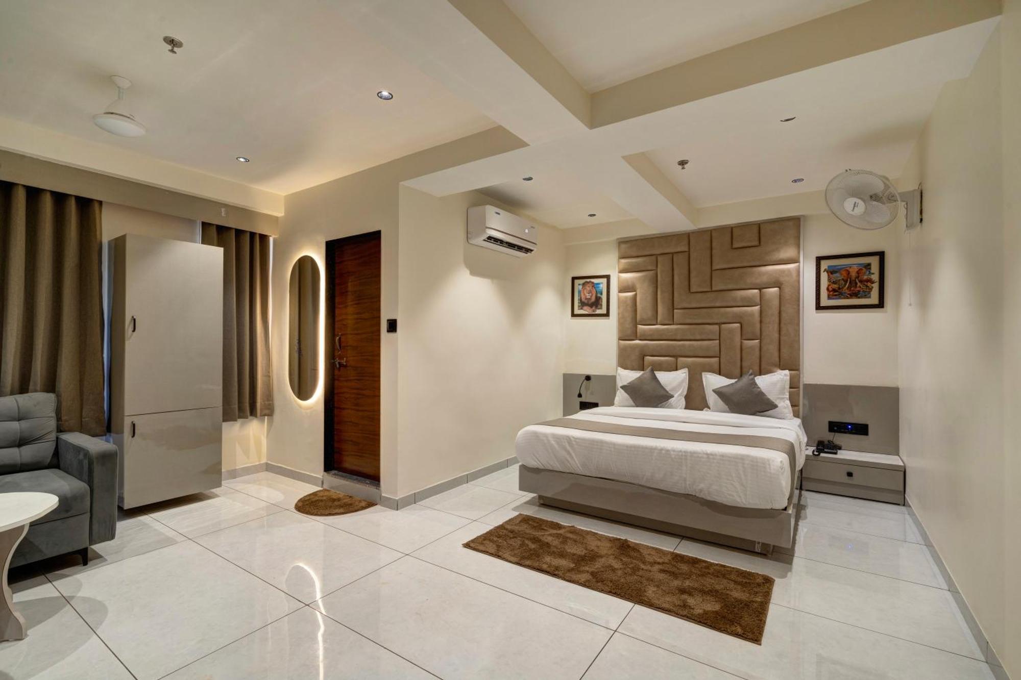 Hotel Shrimad Villa Gandhinagar Extérieur photo