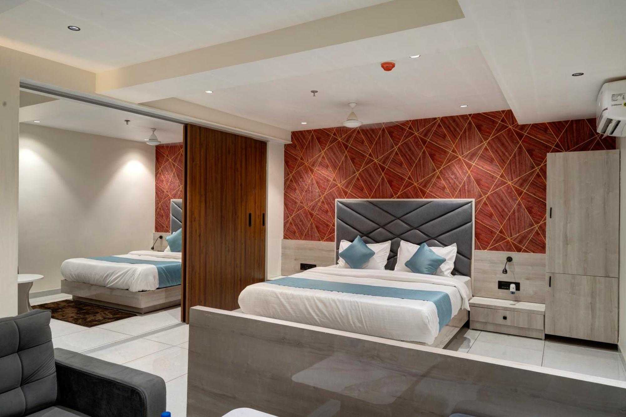 Hotel Shrimad Villa Gandhinagar Extérieur photo